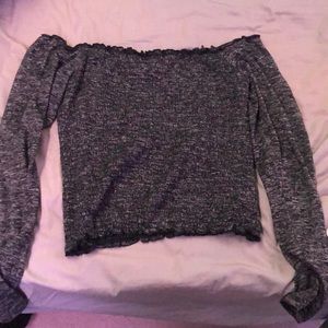 Long sleeve off the shoulder top, grey/black blend. Soft and stretchy material